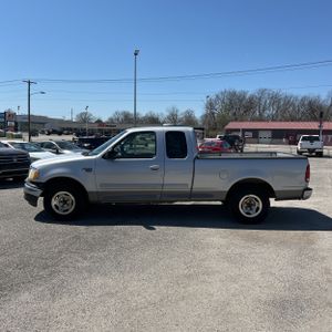 FORD F-150 XLT - 3