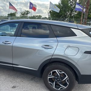 KIA SPORTAGE LX - 6
