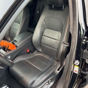 صورة مصغرة 32 لـ 2020 Jaguar F-PACE S
