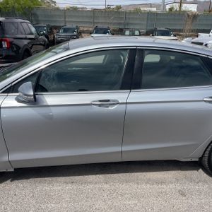 FORD FUSION TITANIUM - 4