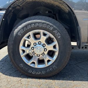 2024 RAM 2500 LARAMIE thumbnail 17