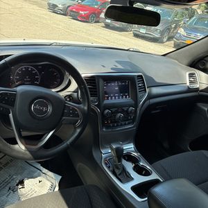 2018 JEEP GRAND CHEROKEE LAREDO thumbnail 36