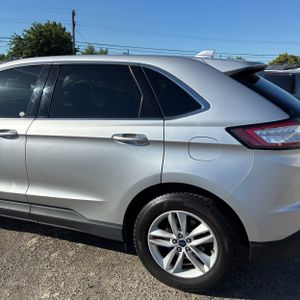 FORD EDGE SEL - 6