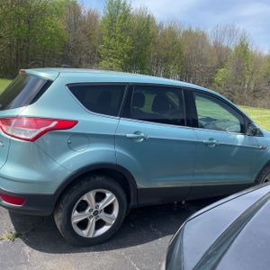 FORD ESCAPE SE - 10