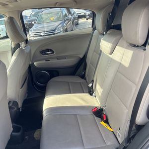 صورة مصغرة 34 لـ 2021 Honda HR-V EX-L