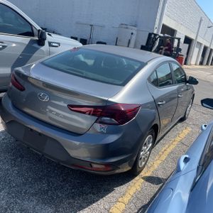 2019 Hyundai ELANTRA SE photo 6