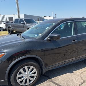 2018 Nissan ROGUE S 照片 2