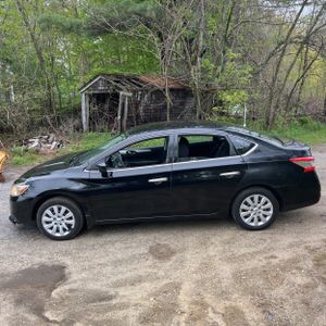 NISSAN SENTRA S - 2