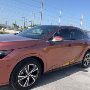 2023 Lexus RX 350 PREMIUM+ photo 2