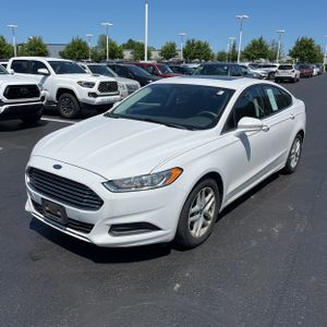 FORD FUSION SE - 1