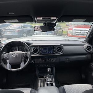 صورة مصغرة 40 لـ 2022 Toyota TACOMA TRD SPORT