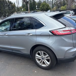 FORD EDGE SEL - 6