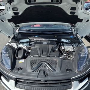 2022 Porsche MACAN S — миниатюра 46