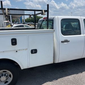 CHEVROLET SILVERADO 2500HD WORK TRUCK - 9