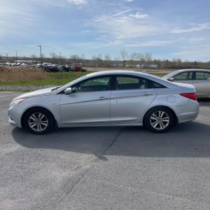 HYUNDAI SONATA - 3