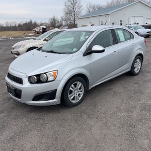 CHEVROLET SONIC LT AUTO - 1