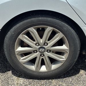 صورة مصغرة 19 لـ 2014 Hyundai ELANTRA SE