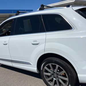 AUDI Q7 3.0T PREMIUM - 6