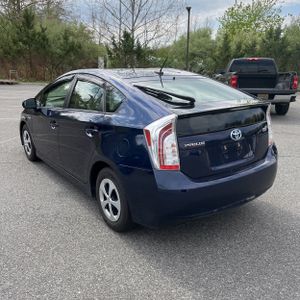TOYOTA PRIUS - 5
