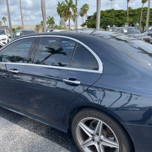 2017 Mercedes-BENZ E-CLASS 照片 6