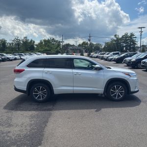 2017 Toyota HIGHLANDER XLE 照片 10