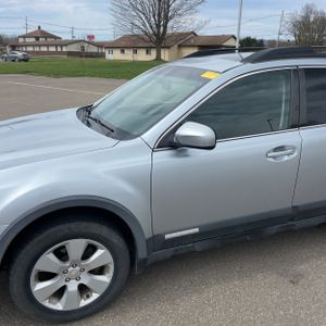 SUBARU OUTBACK PREMIUM - 2