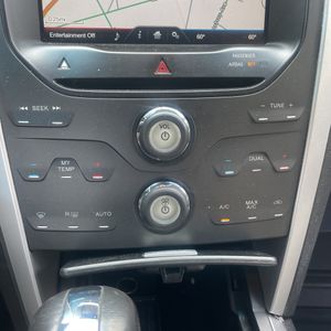 صورة مصغرة 68 لـ 2011 FORD EXPLORER XLT
