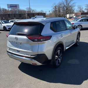 NISSAN ROGUE PLATINUM - 8