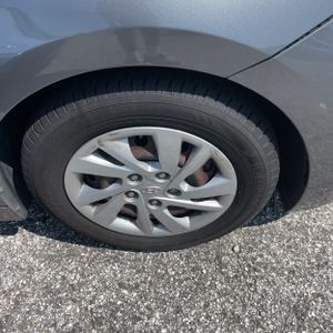 2019 Hyundai ELANTRA SE thumbnail 16