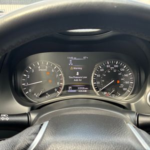 صورة 40 لـ 2021 Infiniti Q50 LUXE