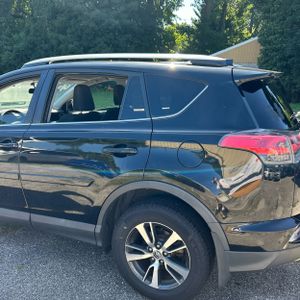 2016 Toyota RAV4 XLE 照片 6