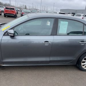 VOLKSWAGEN JETTA SE PZEV - 4