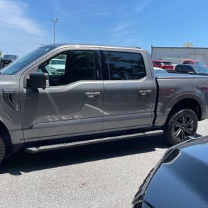 صورة 4 لـ 2023 FORD F-150 XLT