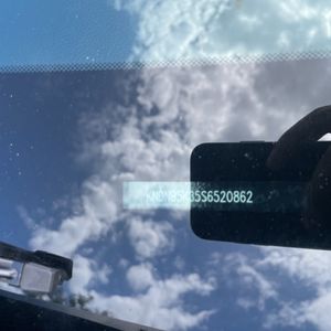 2025 KIA CARNIVAL LXS thumbnail 52