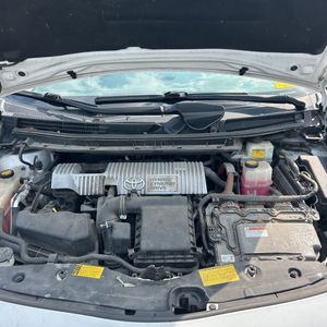 صورة مصغرة 41 لـ 2012 Toyota PRIUS TWO