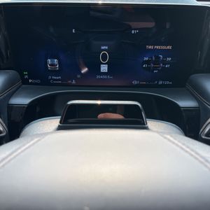 صورة مصغرة 42 لـ 2025 Lincoln AVIATOR BLACK LABEL