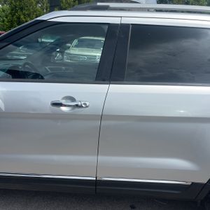 2015 FORD EXPLORER XLT 照片 4