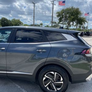2023 KIA SPORTAGE HYBRID LX — фото 6