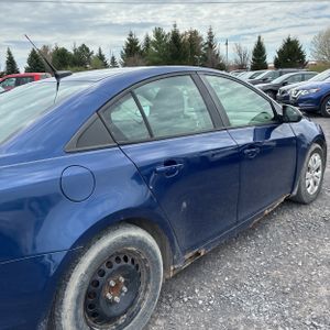 CHEVROLET CRUZE LS AUTO - 9