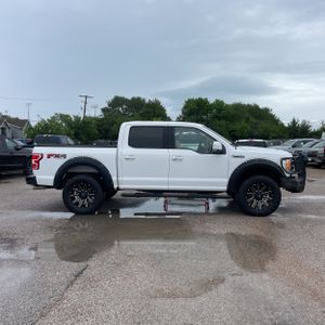 FORD F-150 LARIAT - 10