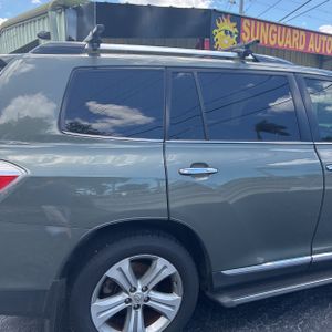 TOYOTA HIGHLANDER - 9