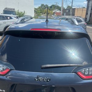 2019 JEEP CHEROKEE LIMITED — миниатюра 16