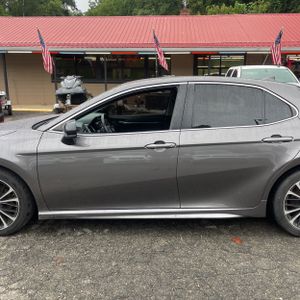 2020 Toyota CAMRY SE 照片 4