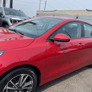2023 KIA FORTE LXS photo 2