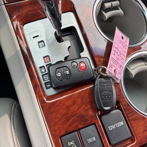 2013 Toyota HIGHLANDER LIMITED — миниатюра 46