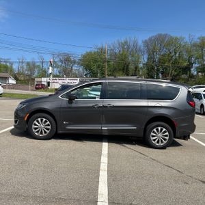 CHRYSLER PACIFICA TOURING-L - 3