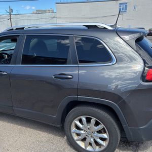 JEEP CHEROKEE LIMITED - 6