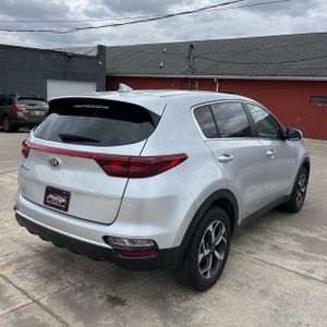 KIA SPORTAGE - 8