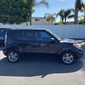 KIA SOUL - 10