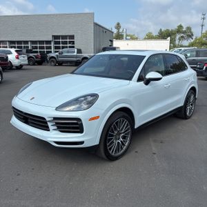 صورة 1 لـ 2023 Porsche CAYENNE S PLATINUM EDITION